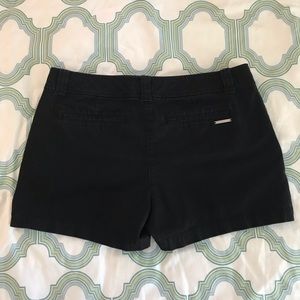 New York and Company black twill shorts
